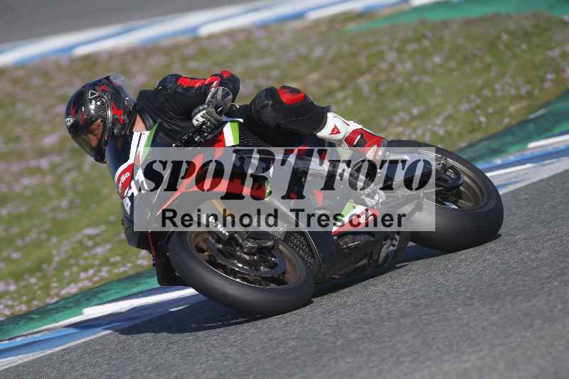 /Archiv-2024/02 29.01.-02.02.2024 Moto Center Thun Jerez/Gruppe gruen-green/641